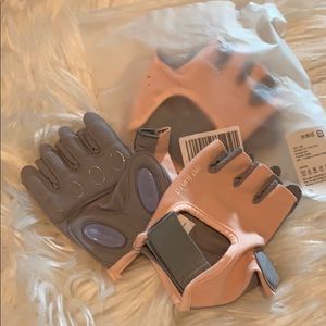 Workout gloves